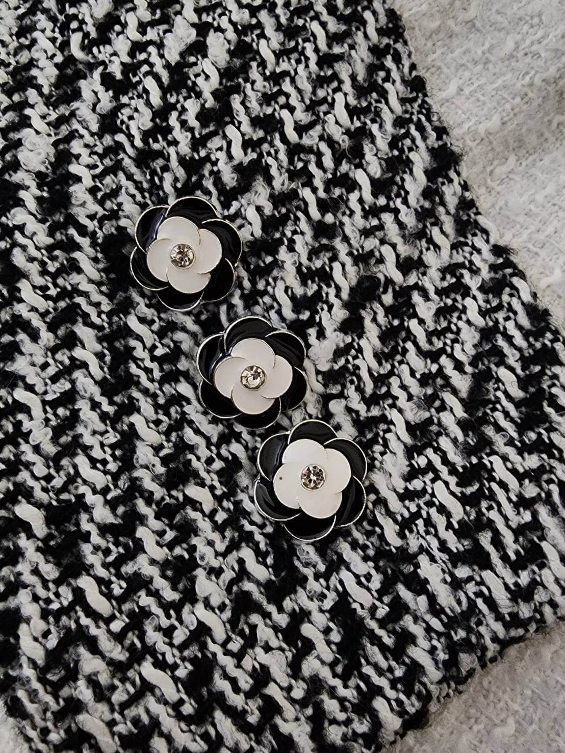 SHINY TWEED CARDIGAN