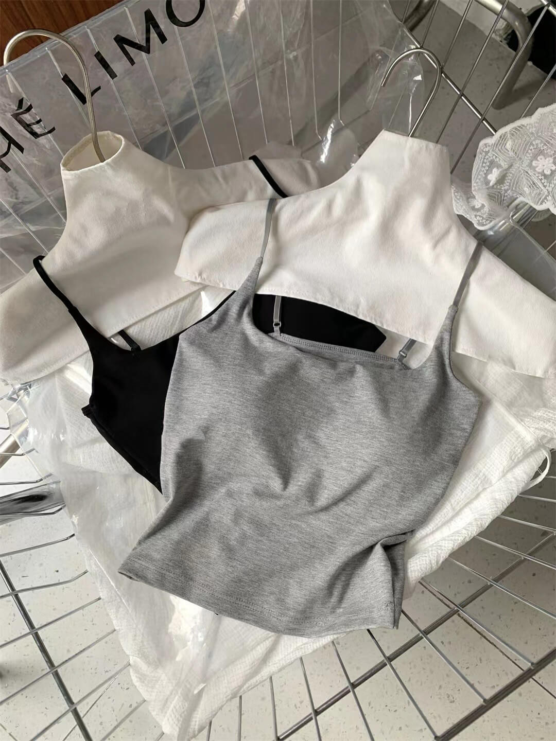 LM AURA PADDED CROP TOP