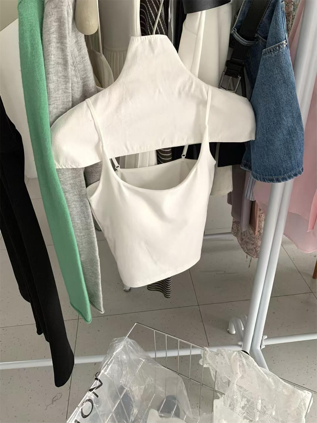 LM AURA PADDED CROP TOP