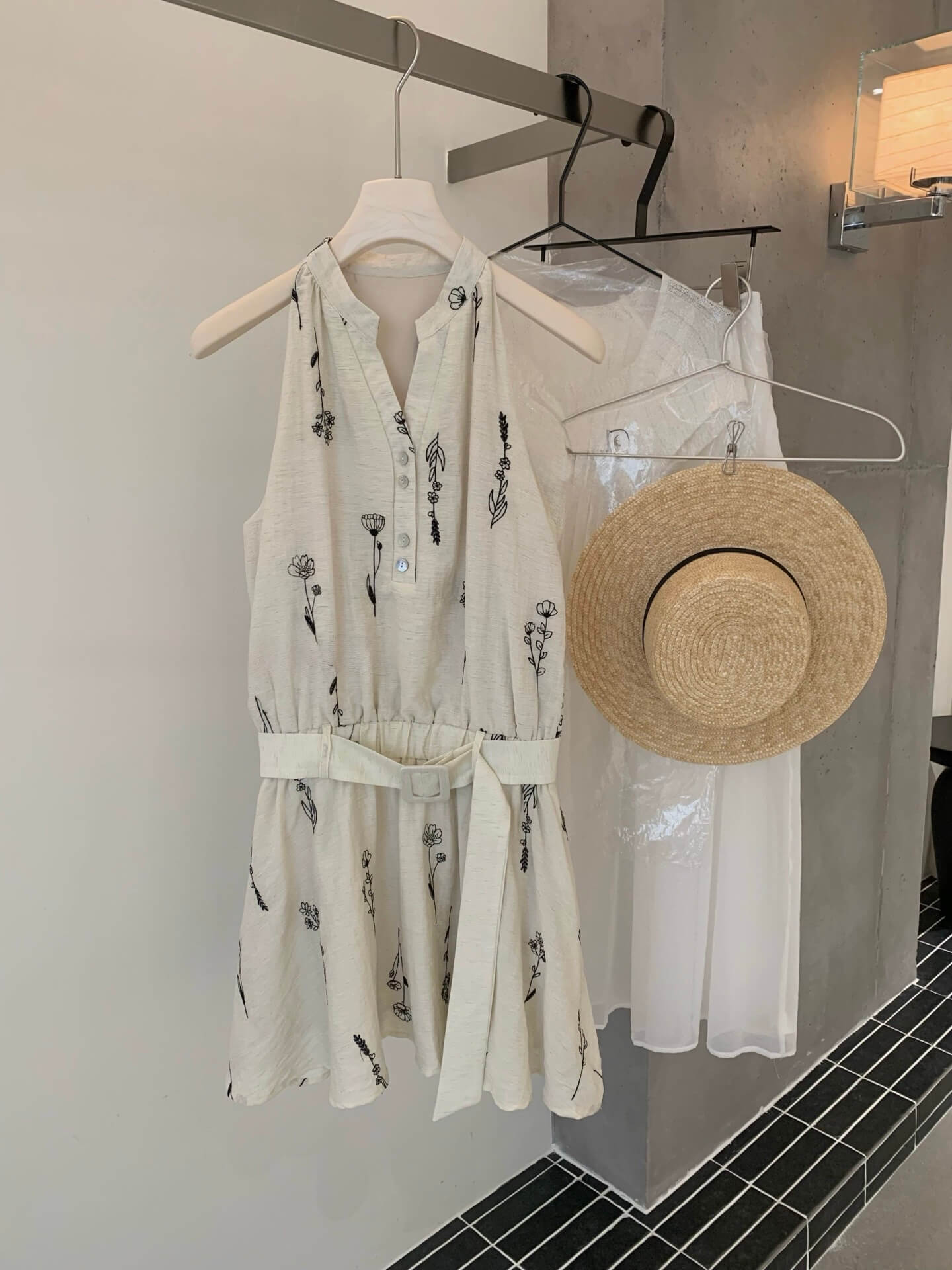 YJ DARUN DRESS