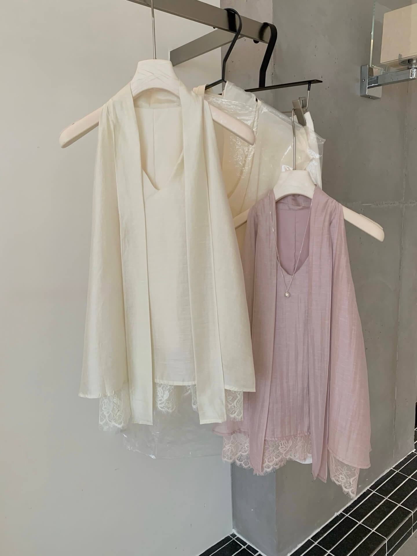 YJ PARIAS SET