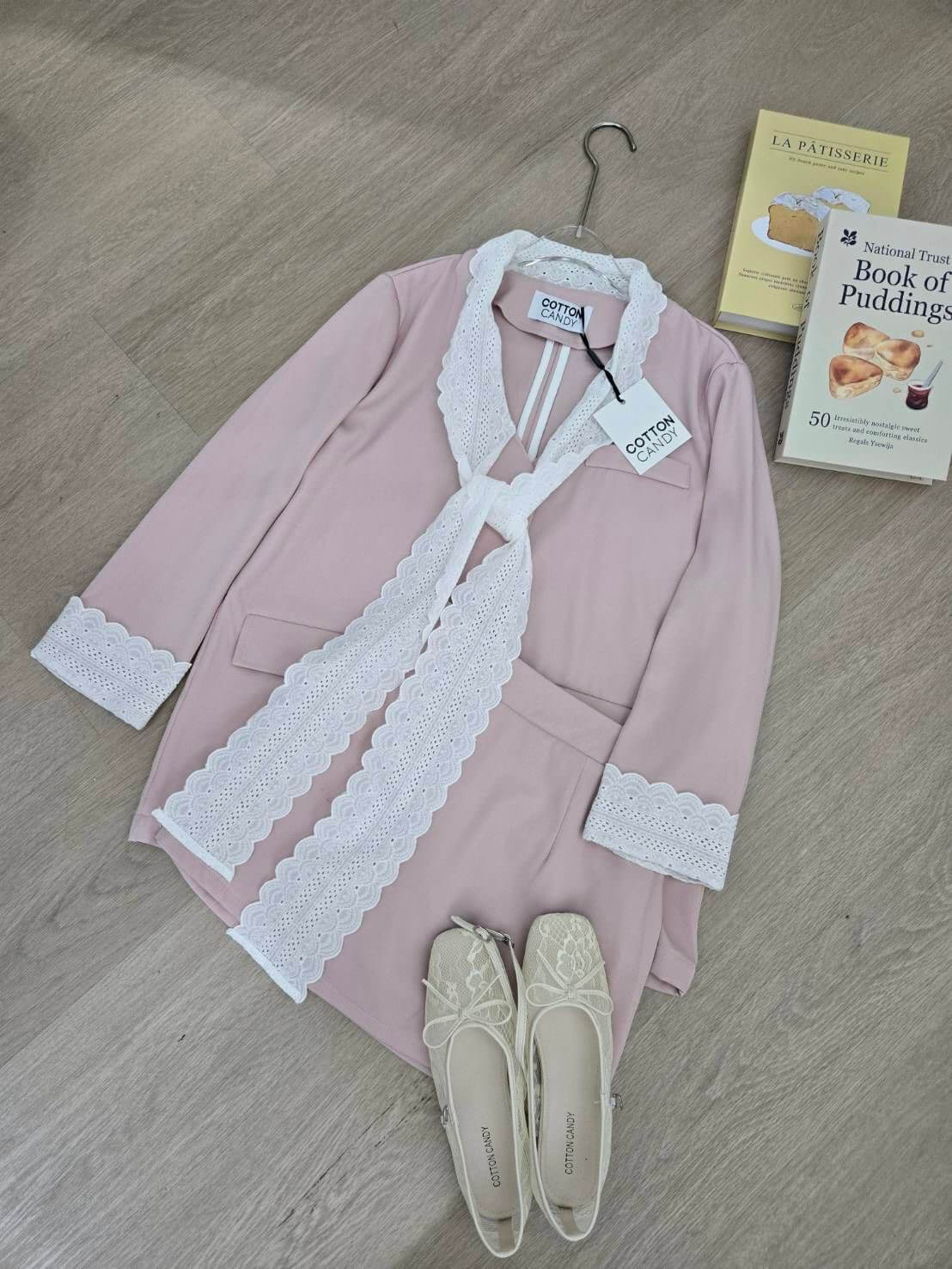 NANNIE VINTAGE SET