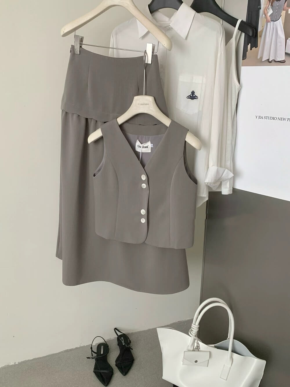YJ ISMERIE SET