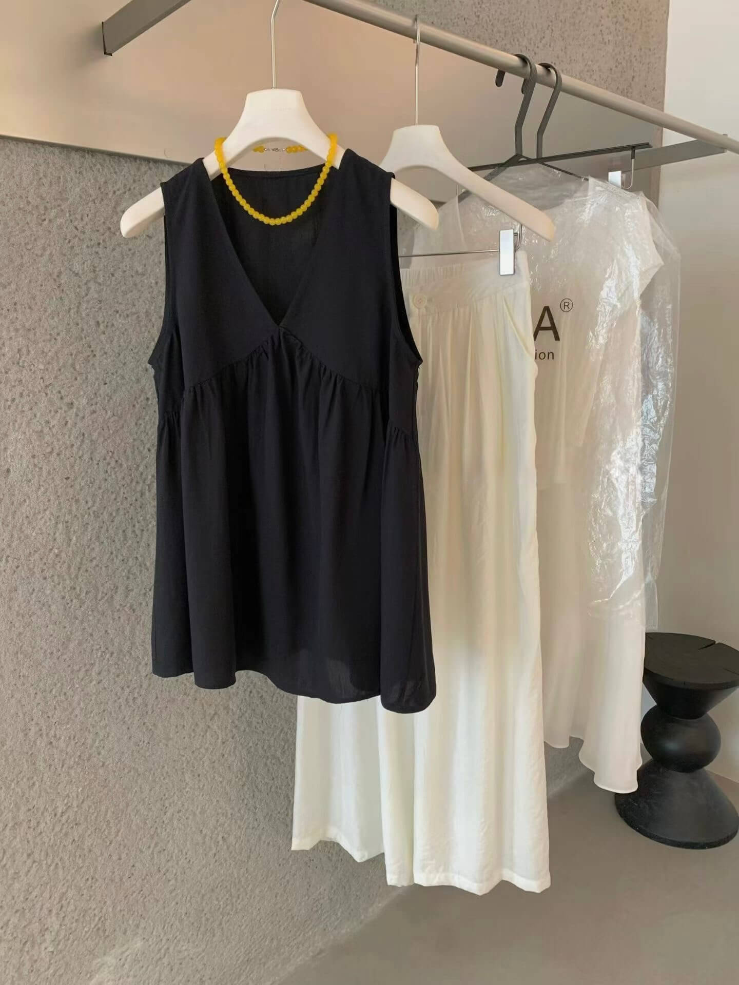 YJ LADON SET