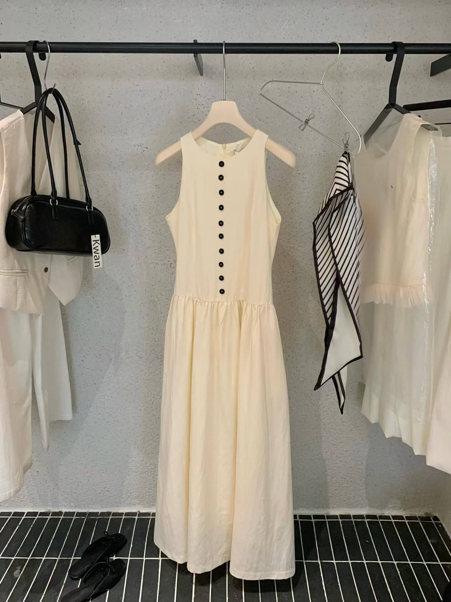 YJ GLONY DRESS