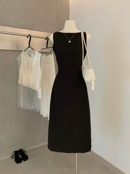 MOMAY DRESS