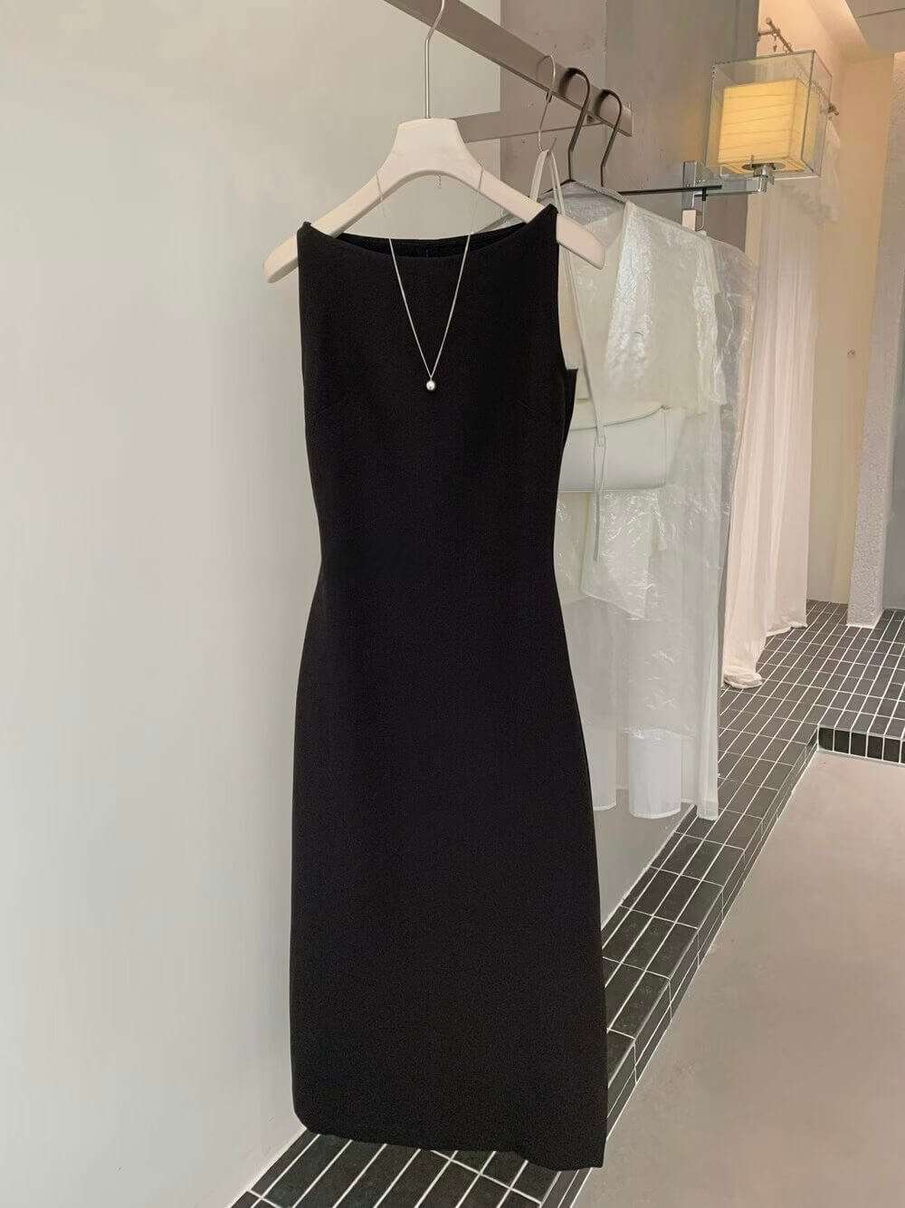 MOMAY DRESS