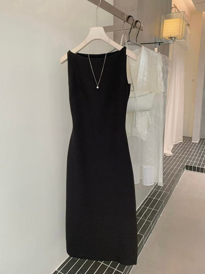 MOMAY DRESS