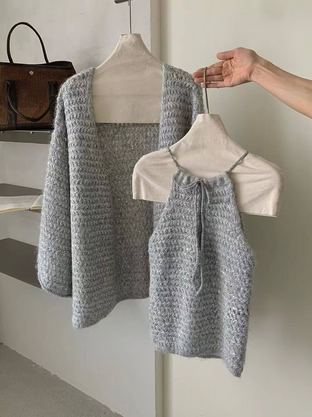 YJ FREJA KNIT TOP
