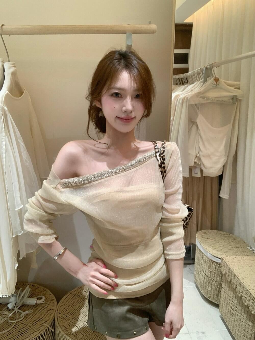 KATE SHIMMER TOP