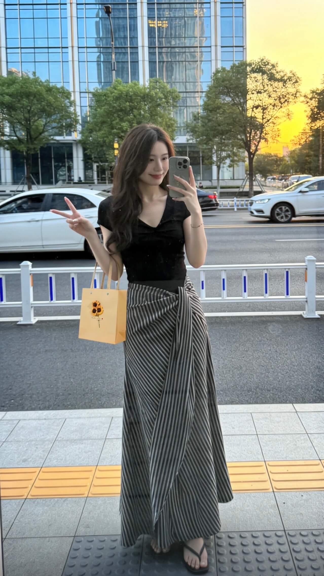 YJ FRIFUL SET