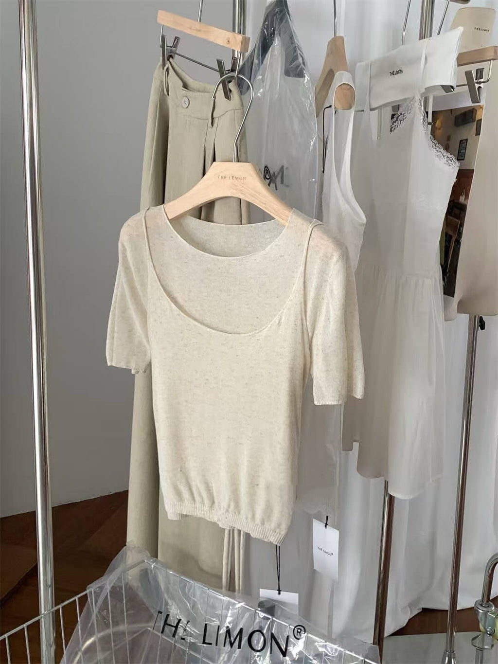 LM LIBER 2PCS TOP