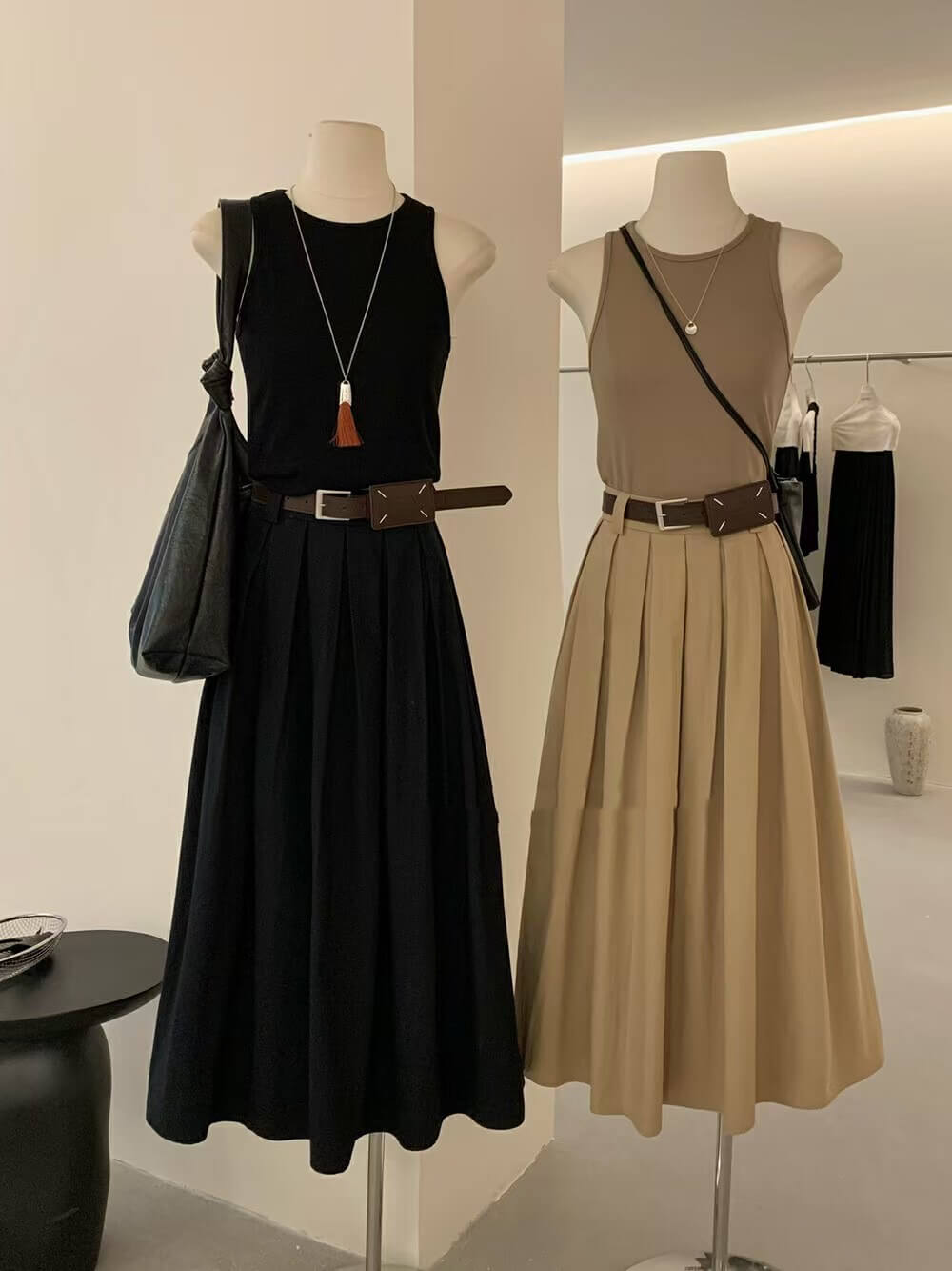 YJ DOLLAR SET