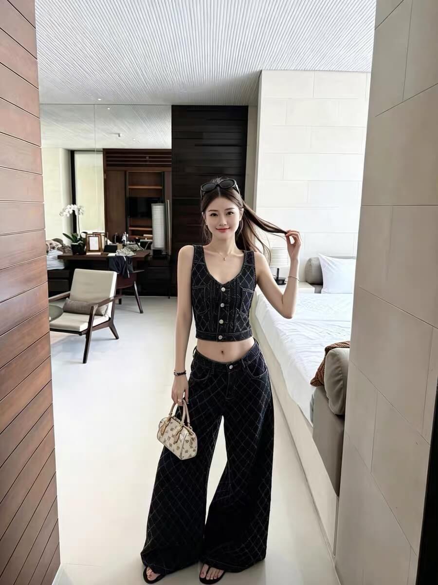 SELCOUTH SET