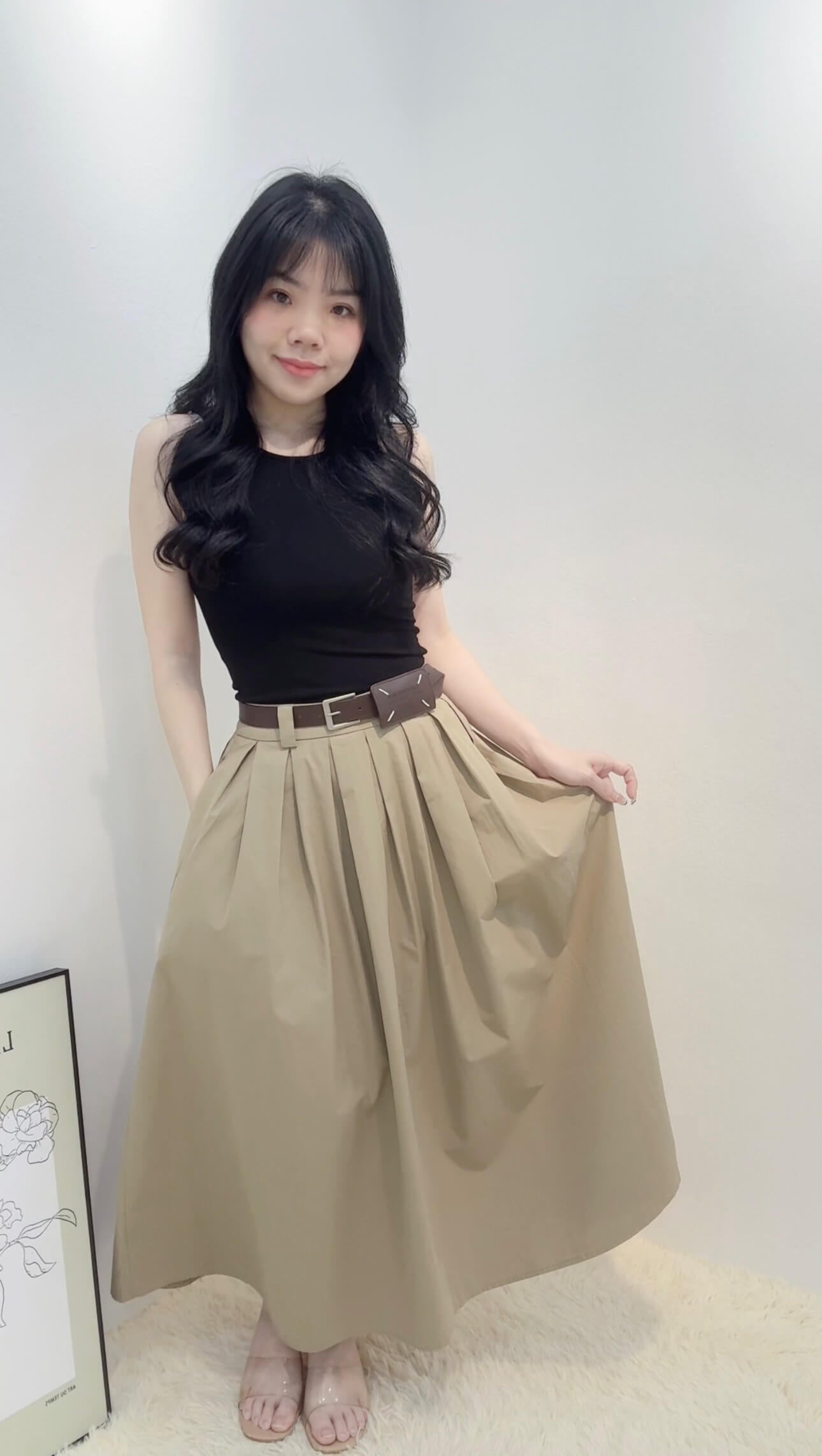 YJ DOLLAR SET