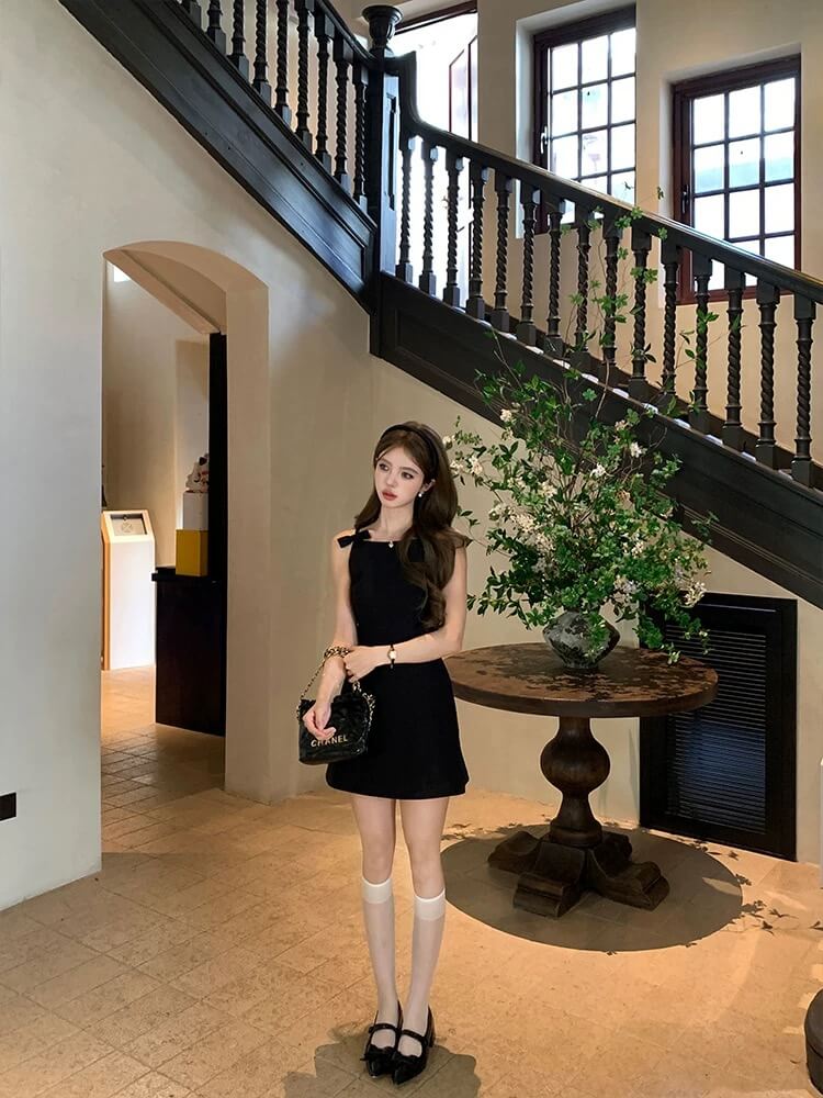 YJ RIBBON BLACK DRESS